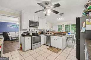 5152 Panola Mill Dr, Lithonia, GA 30038 - Photo 5