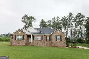 28 Oak Ridge Dr, Butler, GA 31006 - Photo 1