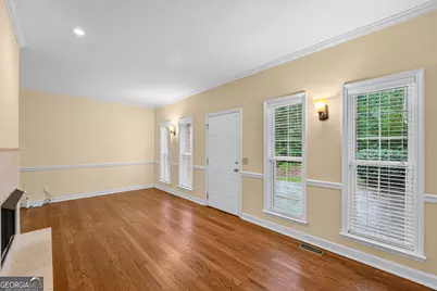 421 Creekside Drive, Gray, GA 31032 - Photo 5