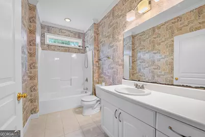 421 Creekside Drive, Gray, GA 31032 - Photo 9