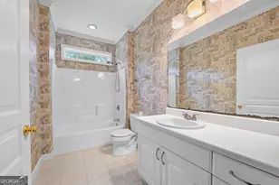 421 Creekside Dr, Gray, GA 31032 - Photo 9