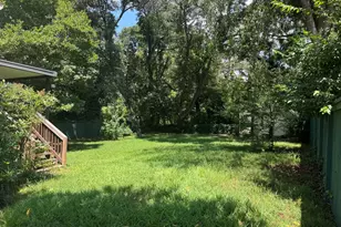 209 Mobley St, Griffin, GA 30223 - Photo 9