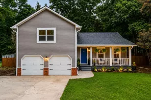 204 Groveland Dr, Peachtree City, GA 30269 - Photo 1
