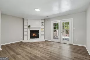 637 Hunting Creek Ln SE, Conyers, GA 30013 - Photo 7
