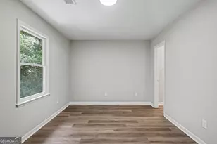 637 Hunting Creek Ln SE, Conyers, GA 30013 - Photo 25