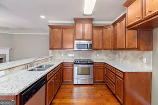 1035 Woodville Dr, Columbus, GA 31904 - Photo 11