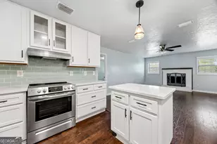 338 Charles St, Saint Marys, GA 31558 - Photo 11