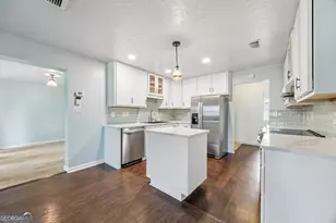 338 Charles St, Saint Marys, GA 31558 - Photo 9
