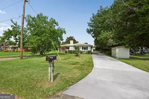 338 Charles St, Saint Marys, GA 31558 - Photo 3