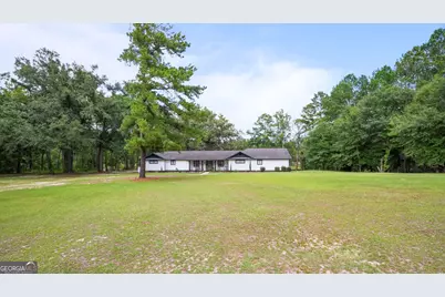 130 Austin Court, Jesup, GA 31545 - Photo 5