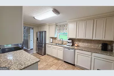 11 Edgewater Court, Griffin, GA 30223 - Photo 45
