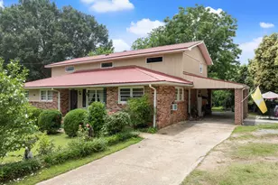 157 Glendale Heights, Winterville, GA 30683 - Photo 1