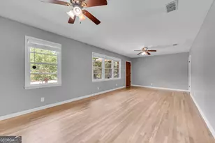 1226 Country Club Rd, Elberton, GA 30635 - Photo 9