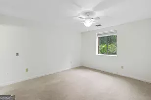 300 Johnson Ferry Road NE, Atlanta, GA 30328 - Photo 21