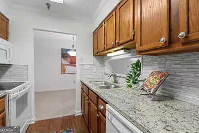 300 Johnson Ferry Road NE #A207, Atlanta, GA 30328 - Photo 9