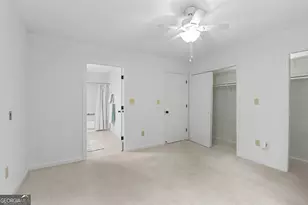 300 Johnson Ferry Road NE, Atlanta, GA 30328 - Photo 19