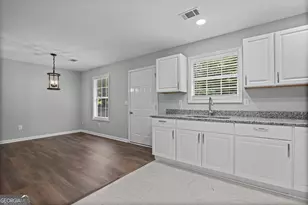 31 Pinelea Dr, Newnan, GA 30263 - Photo 15