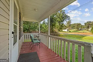 158 Bonneville Dr, Chatsworth, GA 30705 - Photo 3