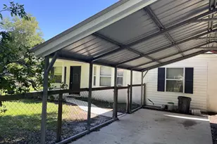106 Royal Cir, Kingsland, GA 31548 - Photo 3