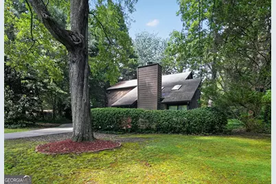 612 Tom Smith Road SW, Lilburn, GA 30047 - Photo 7