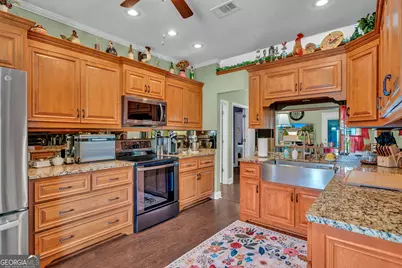 372 Spyglass Hill Drive, Perry, GA 31069 - Photo 3