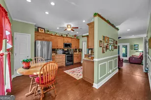 372 Spyglass Hill Dr, Perry, GA 31069 - Photo 11