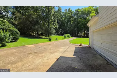 31 Springfield Court, Newnan, GA 30265 - Photo 7