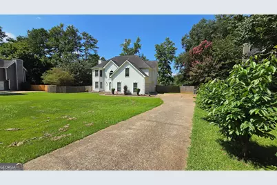 31 Springfield Court, Newnan, GA 30265 - Photo 3
