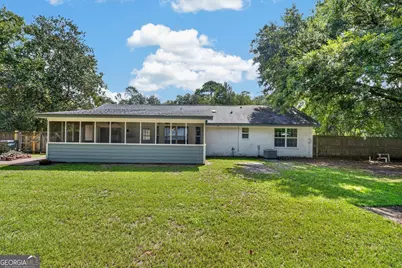 214 Jefferson Circle SE, Allenhurst, GA 31301 - Photo 33