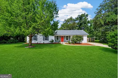 214 Jefferson Circle SE, Allenhurst, GA 31301 - Photo 1