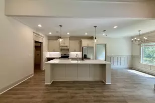 2700 Woodland Dr, Adel, GA 31620 - Photo 3