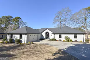1091 Fairway Ridge Rd, Greensboro, GA 30642 - Photo 1