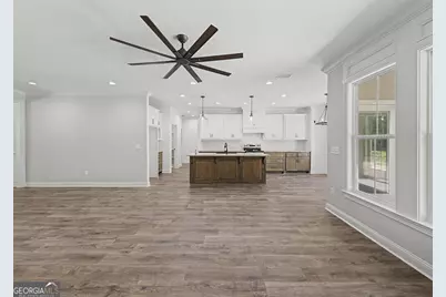 2300 Thomas Street, Adel, GA 31620 - Photo 9
