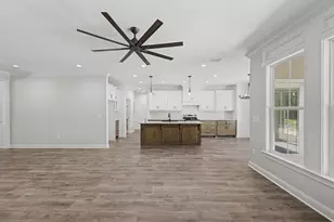 2300 Thomas St, Adel, GA 31620 - Photo 9