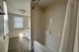 205 N 2nd St, Madison, GA 30650 - Photo 25