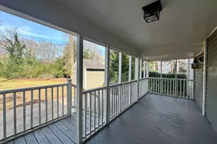 205 N 2nd St, Madison, GA 30650 - Photo 5