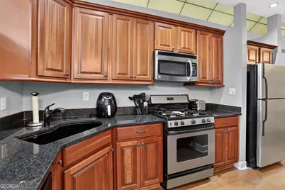751 Piedmont Avenue NE #APT 3, Atlanta, GA 30308 - Photo 9