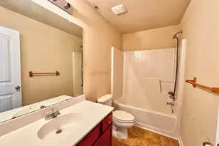 402 Sweetwood Ct, Lagrange, GA 30241 - Photo 23
