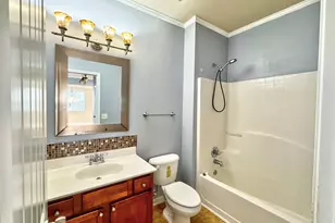 402 Sweetwood Ct, Lagrange, GA 30241 - Photo 19