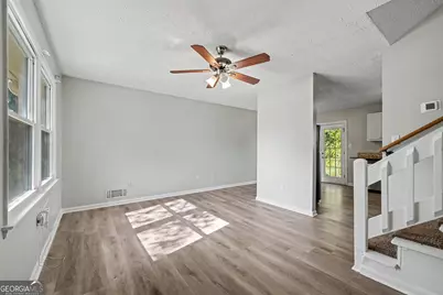 576 Dove Tail Court SE, Conyers, GA 30013 - Photo 7