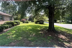 1020 Tuxedo Ln, Watkinsville, GA 30677 - Photo 5