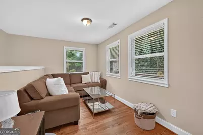 1882 Cambria Avenue NW, Atlanta, GA 30318 - Photo 7