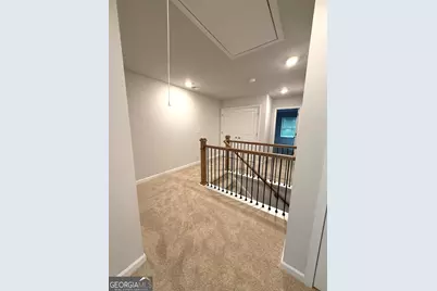 401 Lanier Circle, Woodstock, GA 30189 - Photo 17