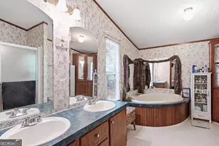 346 Watkins Field Rd, Clayton, GA 30525 - Photo 19