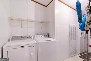346 Watkins Field Rd, Clayton, GA 30525 - Photo 15