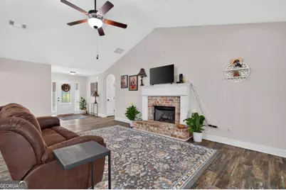 479 High Point Road NW, Milledgeville, GA 31061 - Photo 9