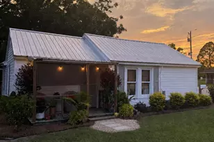 2313 Waynesboro Hwy, Sylvania, GA 30467 - Photo 1