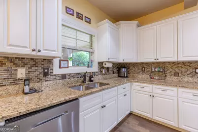201 Rocky Bay Lane, Senoia, GA 30276 - Photo 21