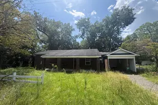 151 N 7th St, Cochran, GA 31014 - Photo 1