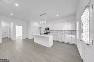 1136 Oak Knoll Terrace SE, Atlanta, GA 30315 - Photo 9